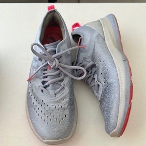 Ryko Sneakers